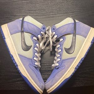 Nike Dunk High Gingham Pack “Iyon Blue”  2010 release